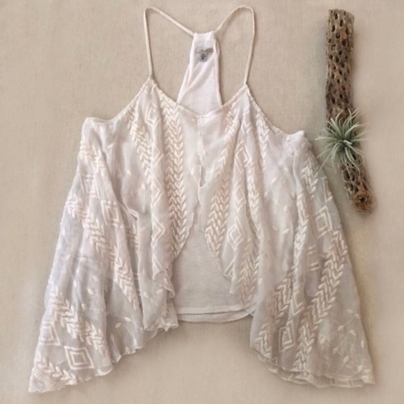 Ecote Tops - UO Ecote Lace Tank Top sz M